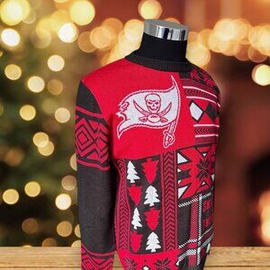 Tampa Bay Buccaneers NFL Team NWT Ugly Christmas Sweater Medium Red & Black Fest